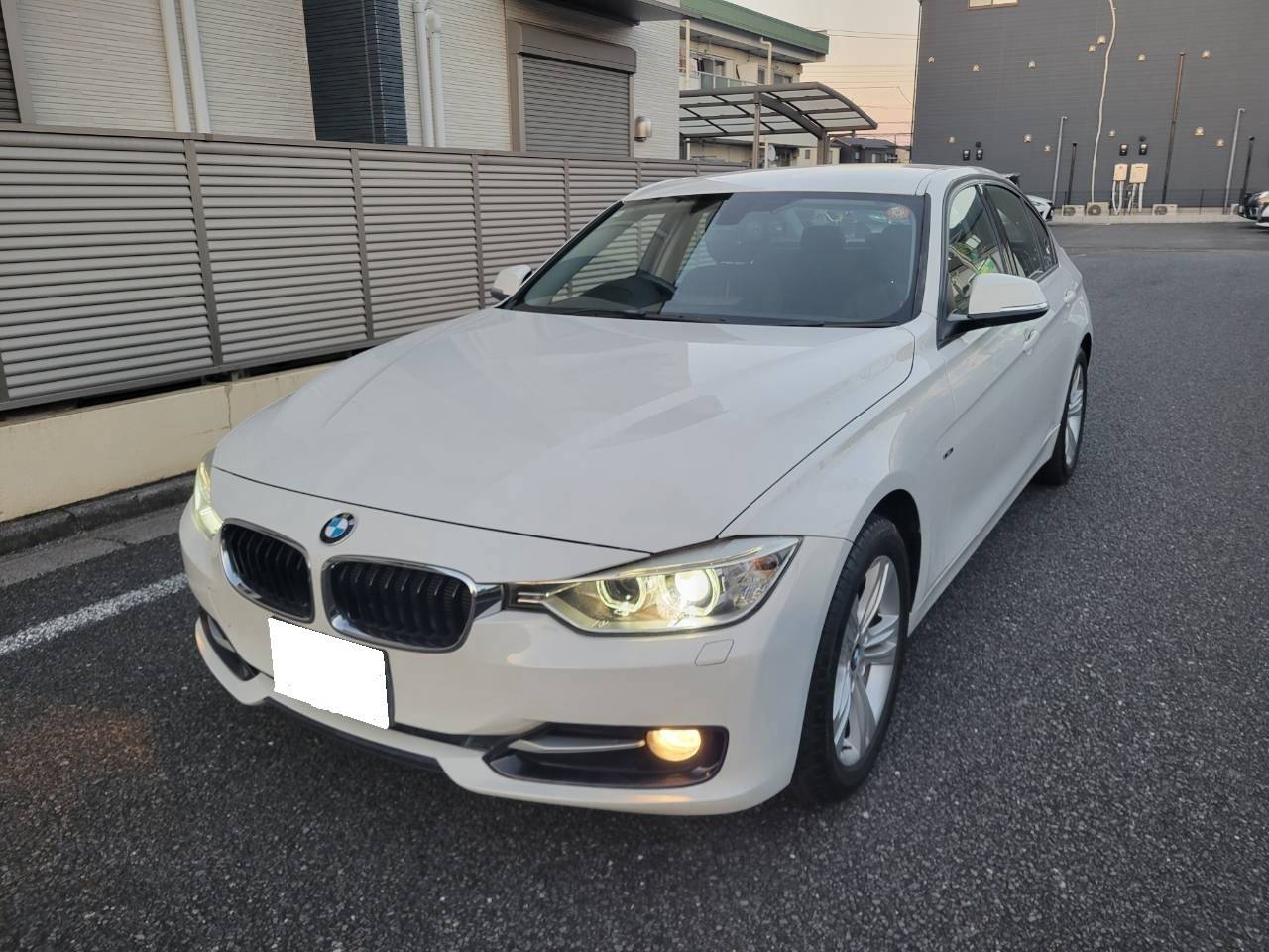 BMＷ320d ブルーパフォマンス　スポーツ　ディーゼルターボ