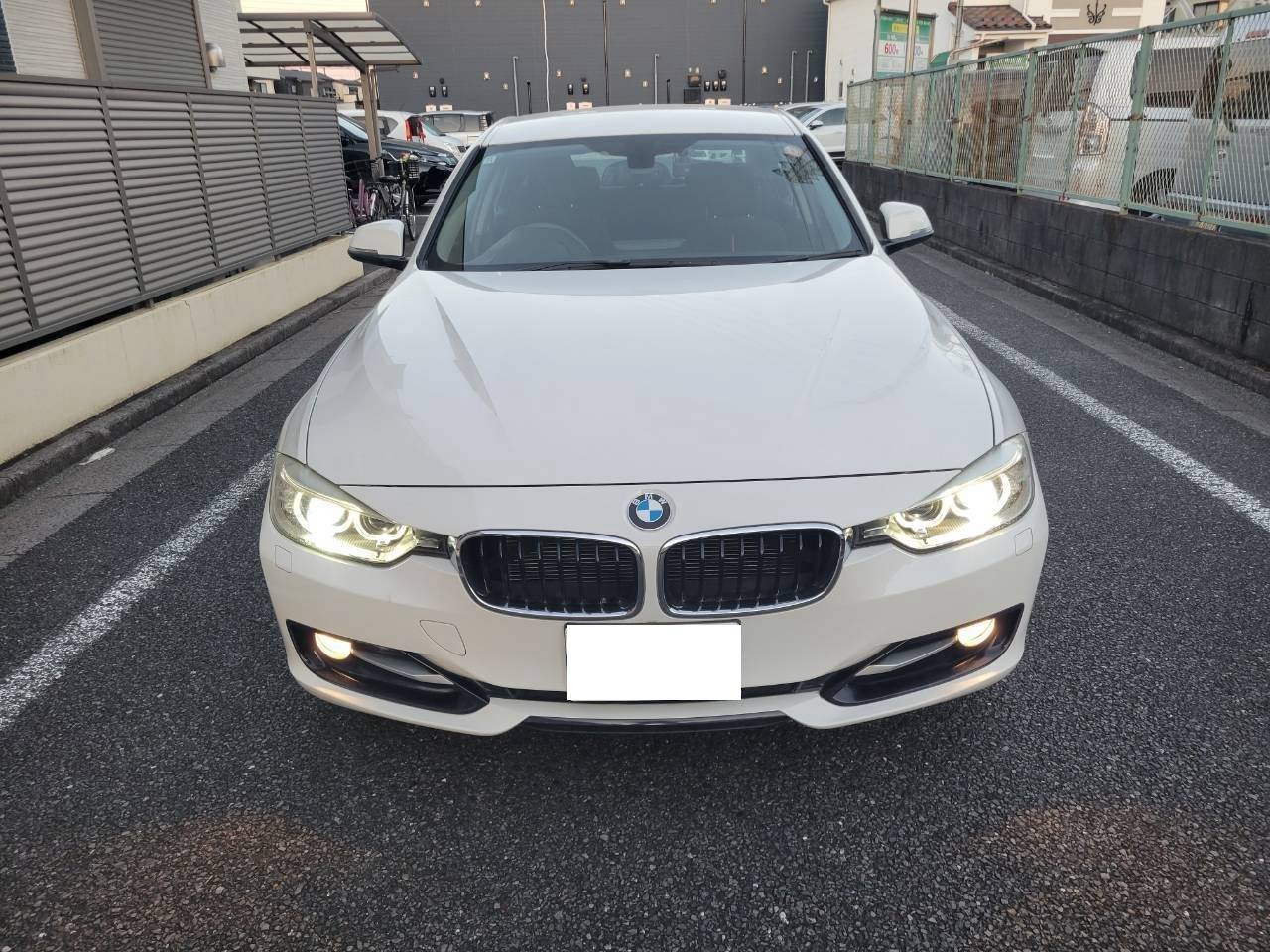 BMＷ320d ブルーパフォマンス　スポーツ　ディーゼルターボ