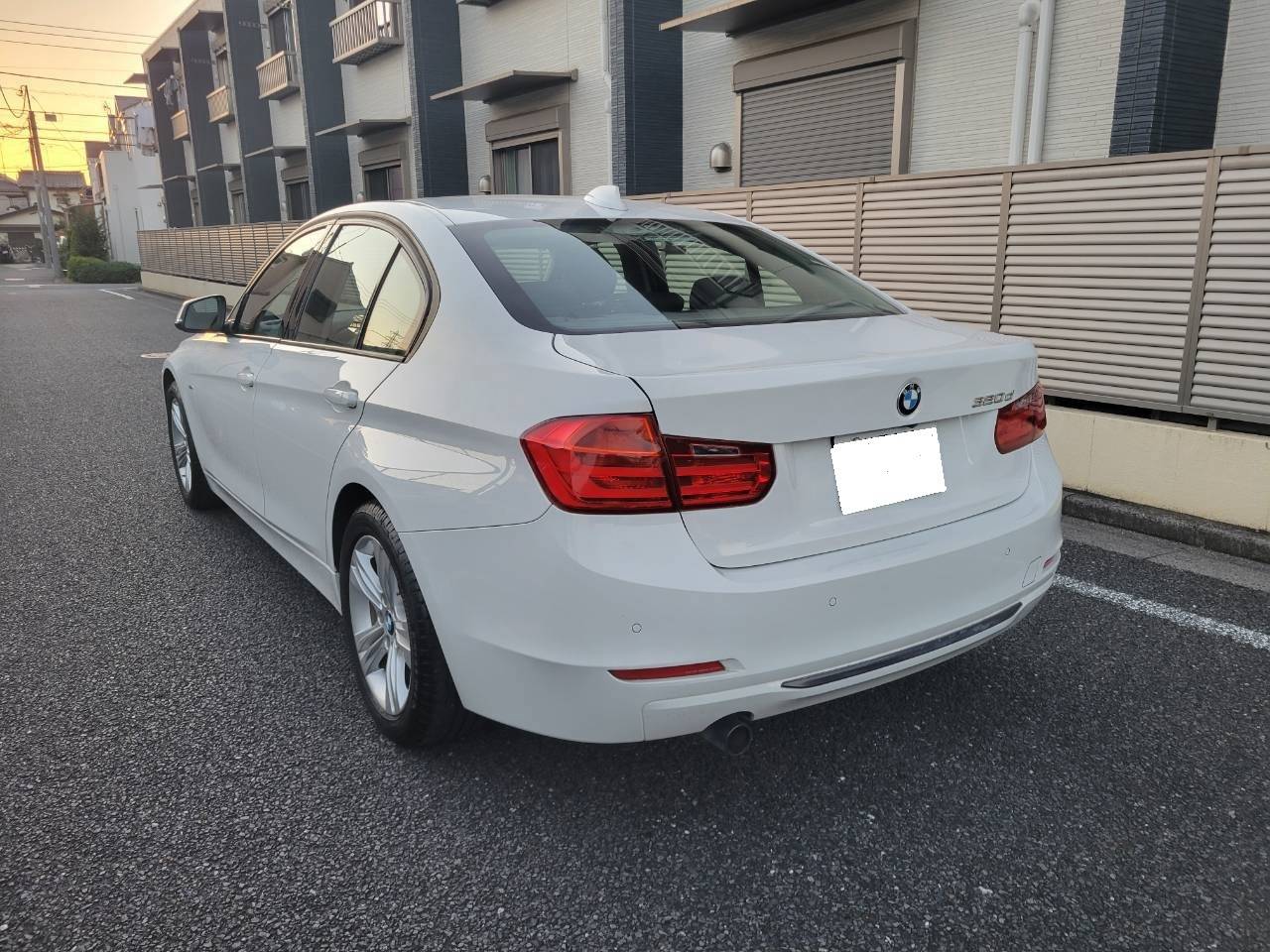 BMＷ320d ブルーパフォマンス　スポーツ　ディーゼルターボ