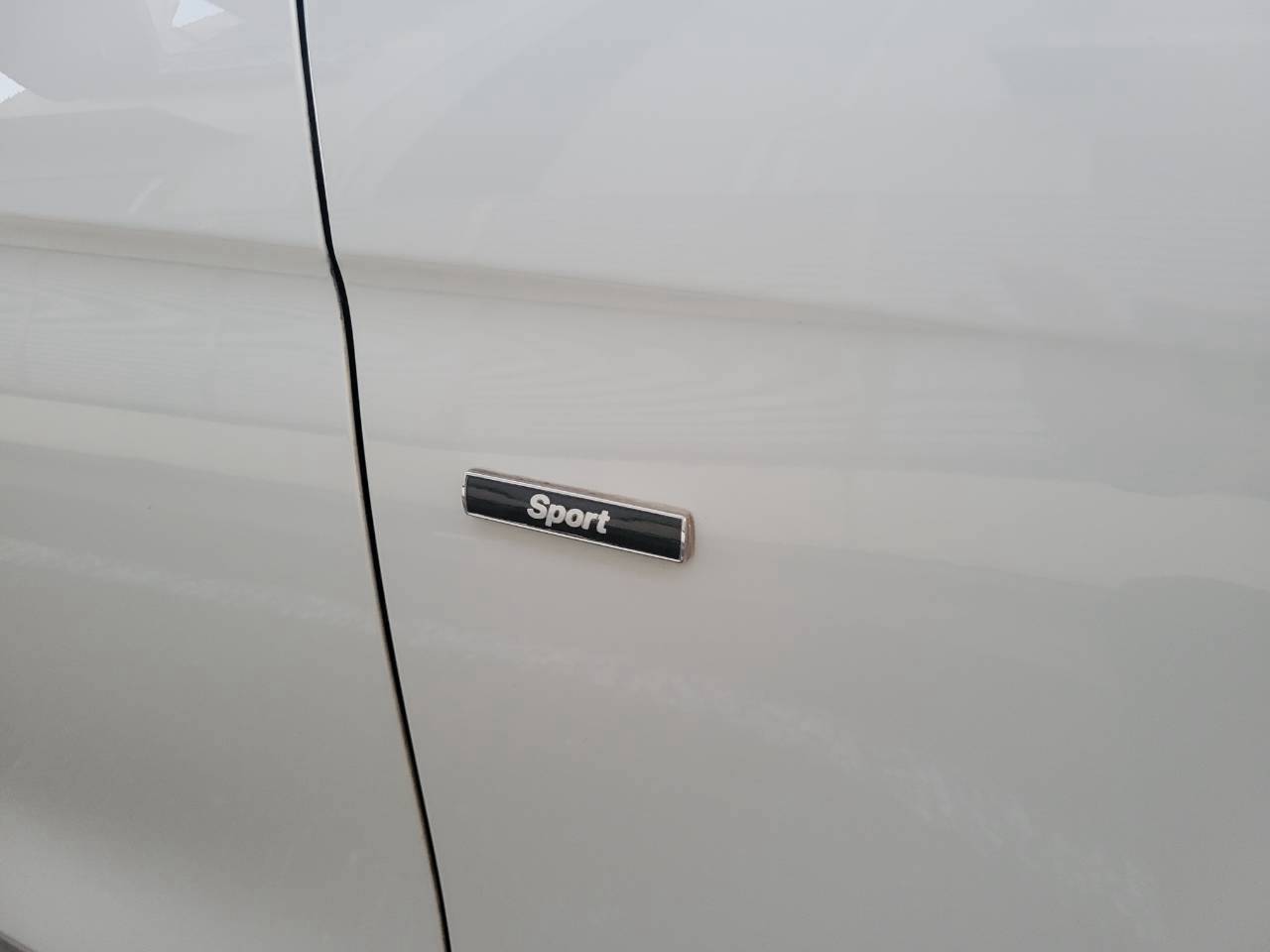 BMＷ320d ブルーパフォマンス　スポーツ　ディーゼルターボ