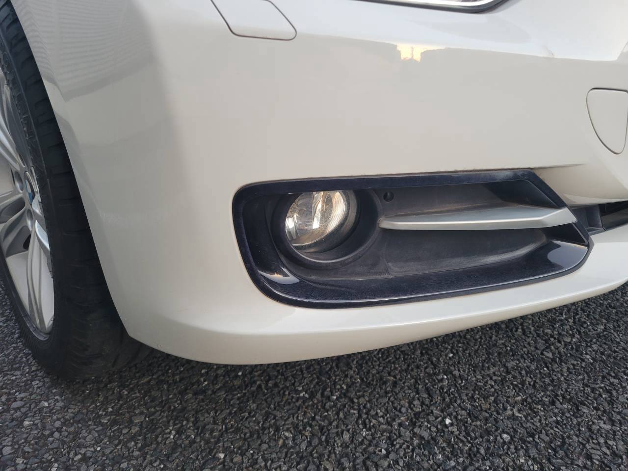 BMＷ320d ブルーパフォマンス　スポーツ　ディーゼルターボ