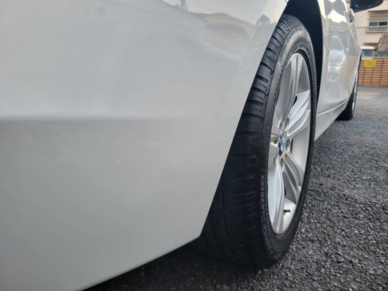 BMＷ320d ブルーパフォマンス　スポーツ　ディーゼルターボ