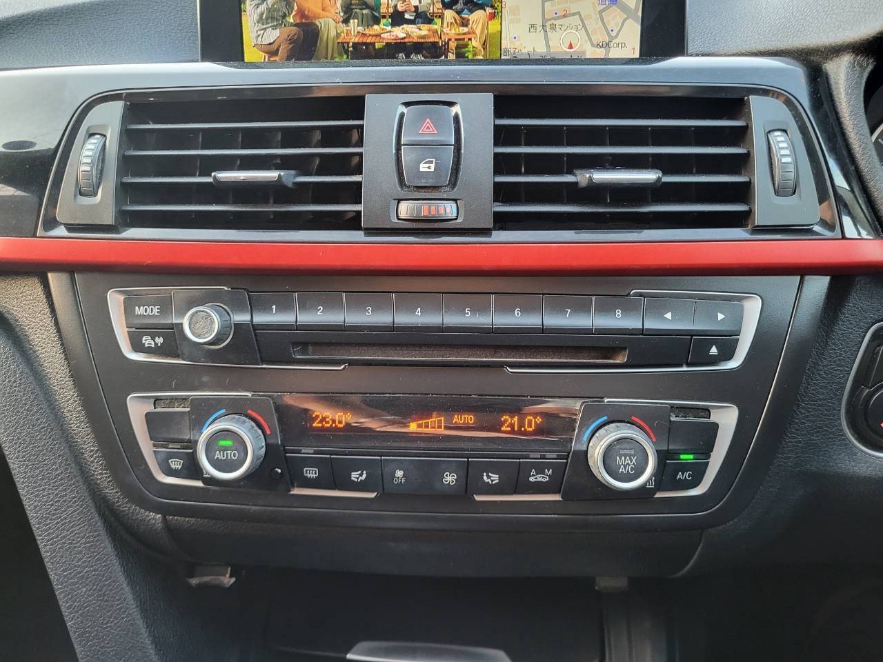 BMＷ320d ブルーパフォマンス　スポーツ　ディーゼルターボ